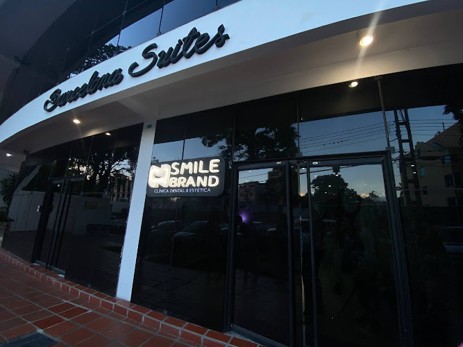 SMILE BRAND | Clínica dental y estética